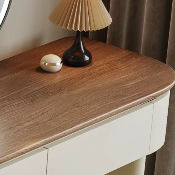 طاولة تزيين مع مرآة شانسي - بيج فاتح