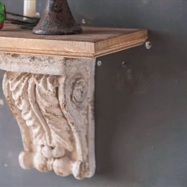 رف جداري على الطراز الروماني 80 سم