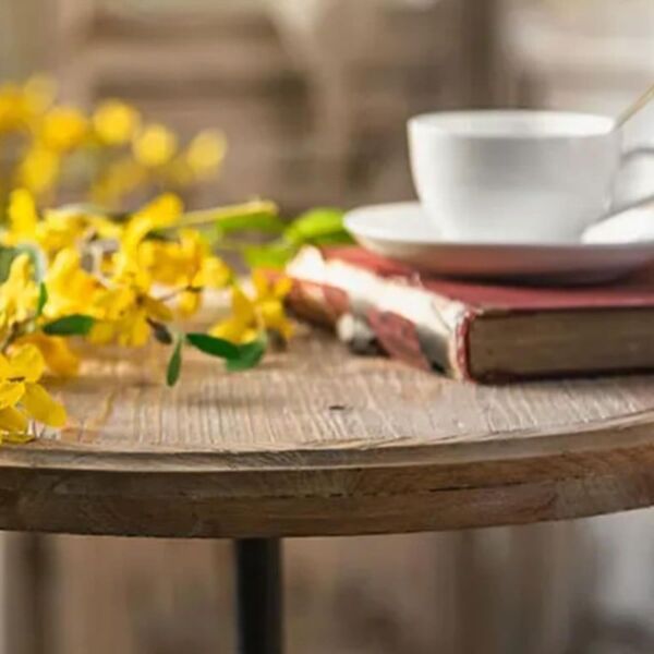 طاولة جانبية كلاسك خشب و حديد معتق