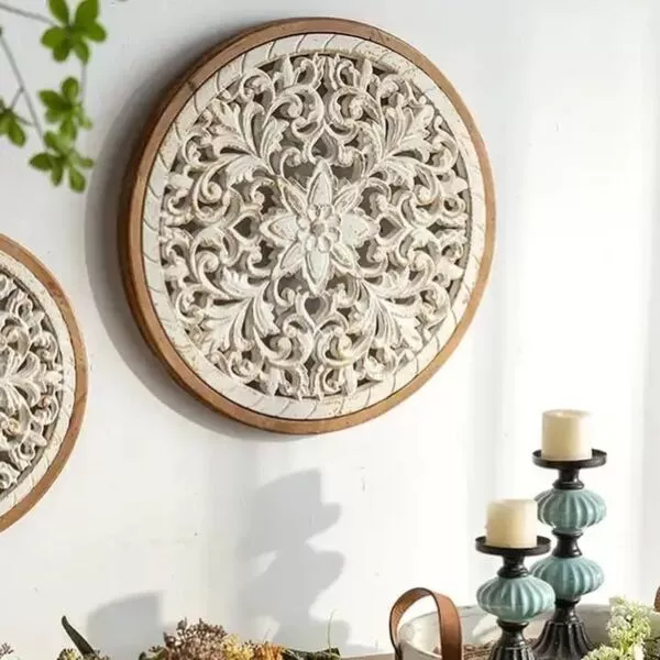 لوحة خشب مدورة حفر