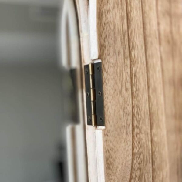 مرآه شباك خشب كاثي