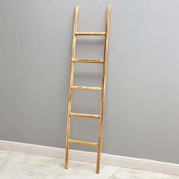 سلم خشب طبيعي ريكو