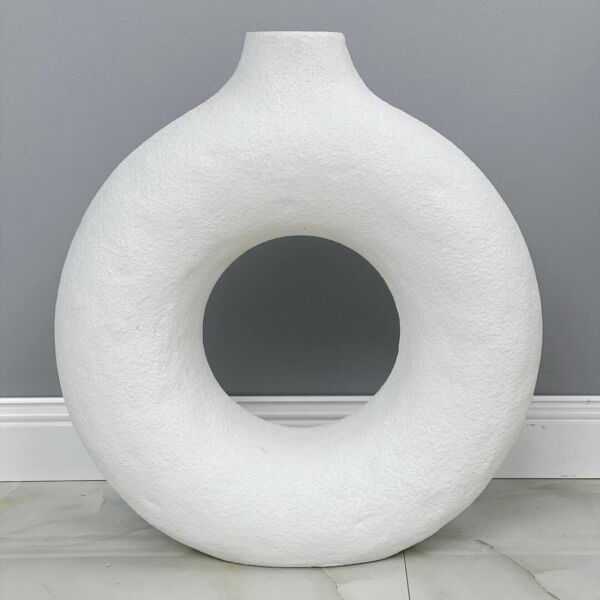 فازة فخار مدورة اوستاد - ابيض