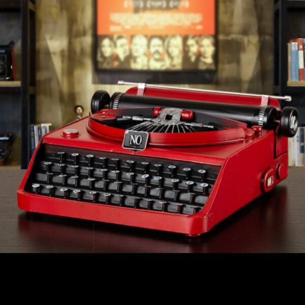 تحفة الة كاتبة حديد انتيكا