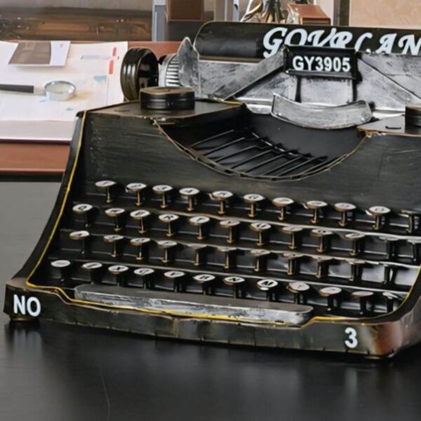 تحفة الة كاتبة حديد انتيكا 40 سم
