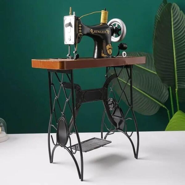 تحفة ماكينة خياطة حديد انتيكا 45 سم