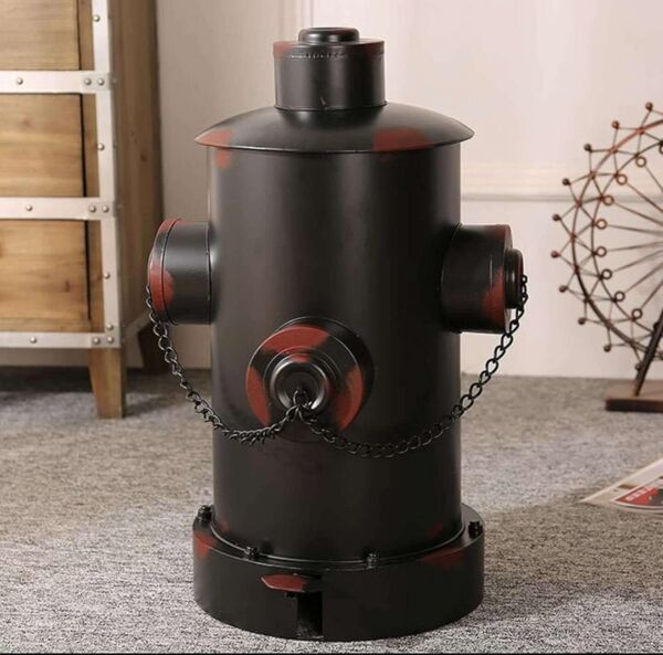 سلة مهملات شكل طرمبة اطفاء حديد روم