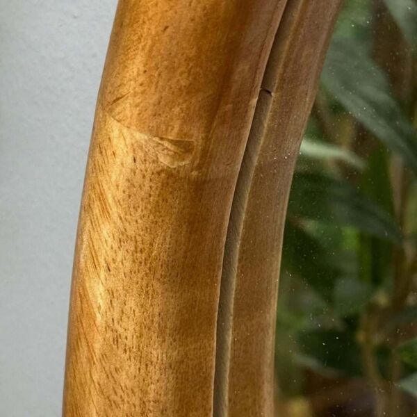 مرآة جدارية ماموركا