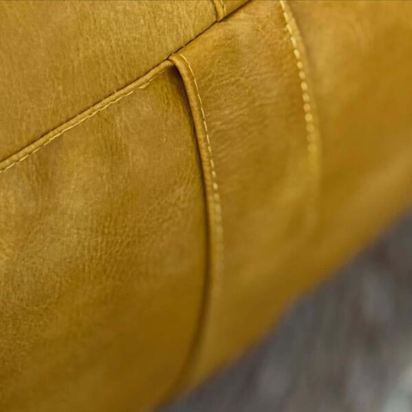 مقعد بوف مربع جلد طراز مغربي