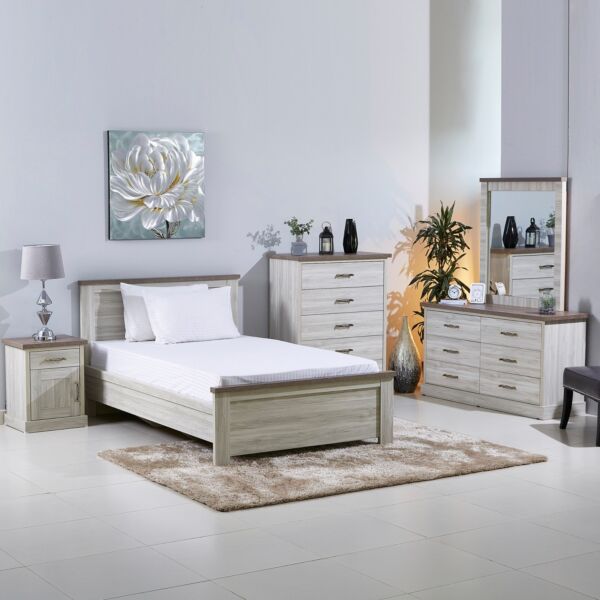 كومودينو بباب ودرج - أنجيليك