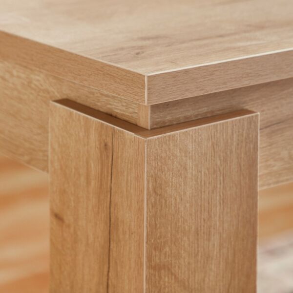 طاولة طعام ل 4 مقاعد من بالي