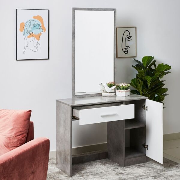 طاولة تزيين بمرآة - باتارا