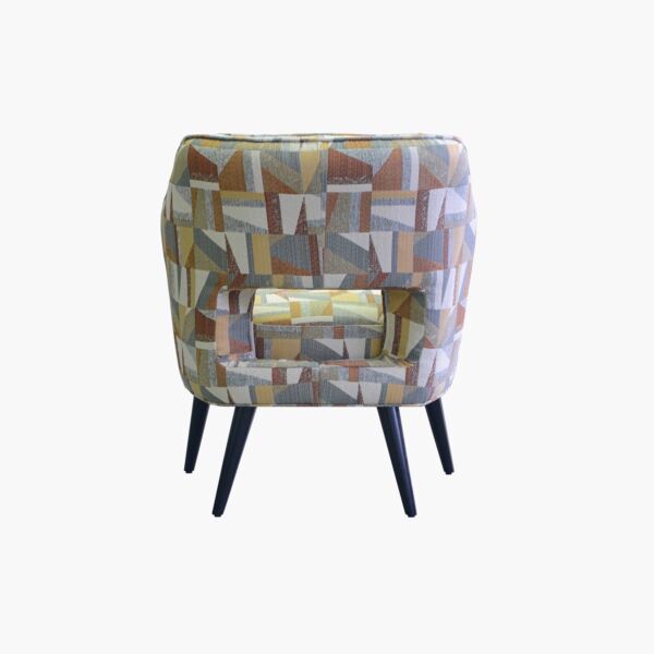 كرسي قماش مزيّن من جانزي