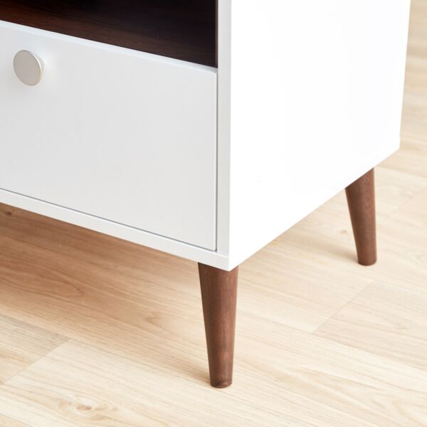 طاولة جانبية بدرج من ناتاليا إن إكس تي