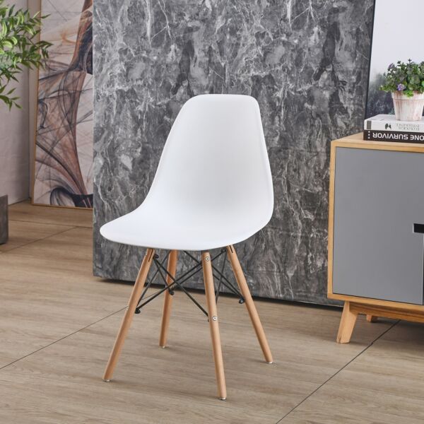 كرسي طعام من ديمي