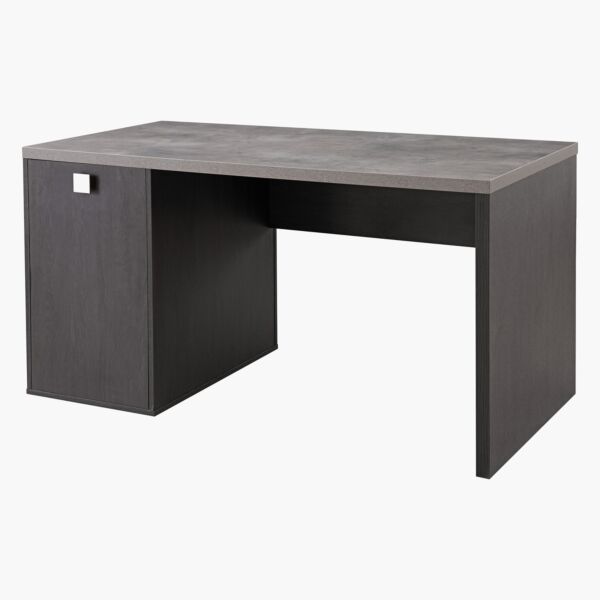 مكتب دراسة من كامبريدج