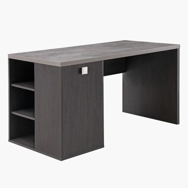 مكتب دراسة من كامبريدج