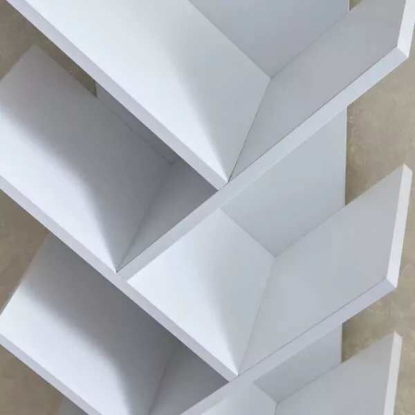 خزانة كتب من كاسبر