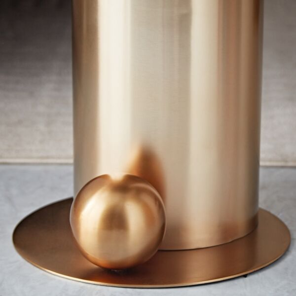 طاولة جانبية توكا من جيزا