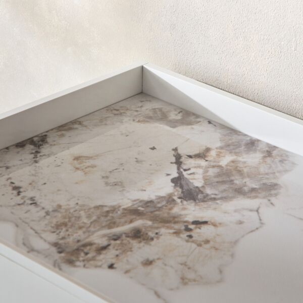 خزانة جانبية بسطح من الحجر الملبد من بيريل