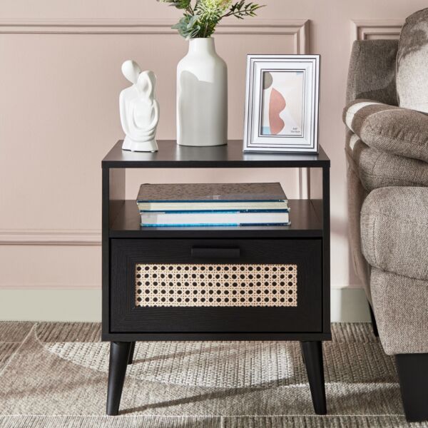 طاولة جانبية روطان نوردك