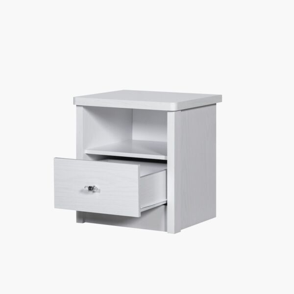 كومودينو بدرج من كورنيل