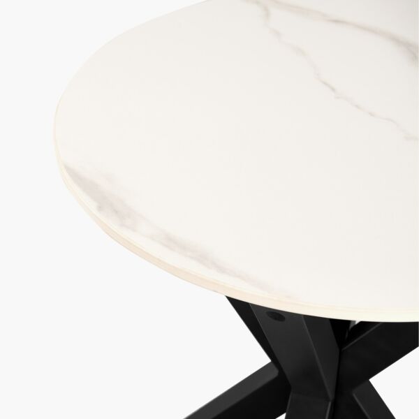 طاولة جانبية بسطح من الحجر الملبد من ويلويك