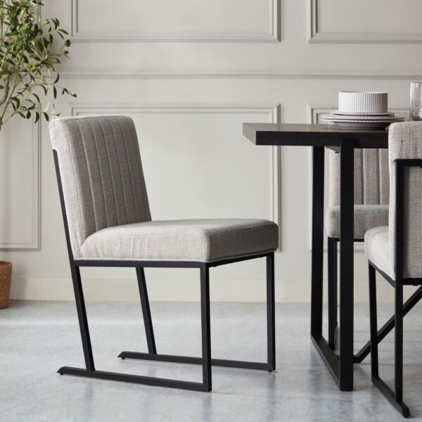 كرسي طعام لوكسمبورج من إندوس يولا