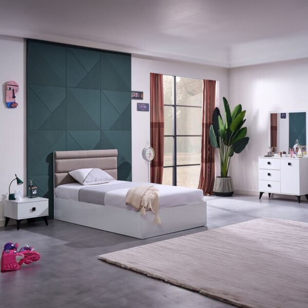 كومودينو بدرج من ستار