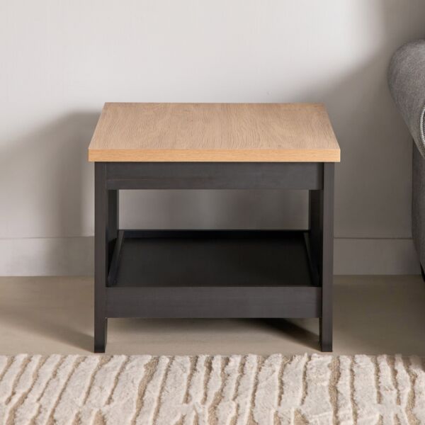 طاولة جانبية من سكاي