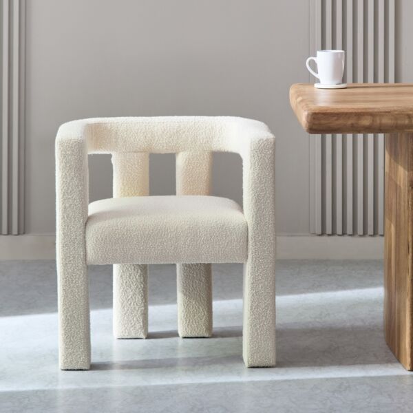 كرسي طعام من كلايتون شاولا