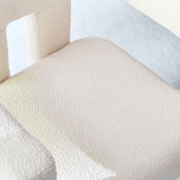 كرسي طعام من كلايتون شاولا