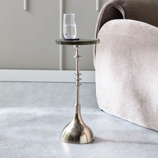 طاولة جانبية بسطح زجاج من إيديث