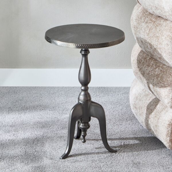 طاولة زينة جريس