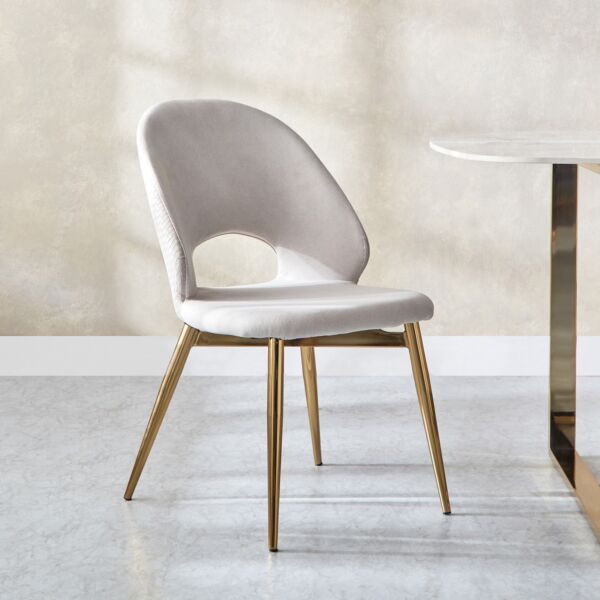 كرسي طعام من بيرل