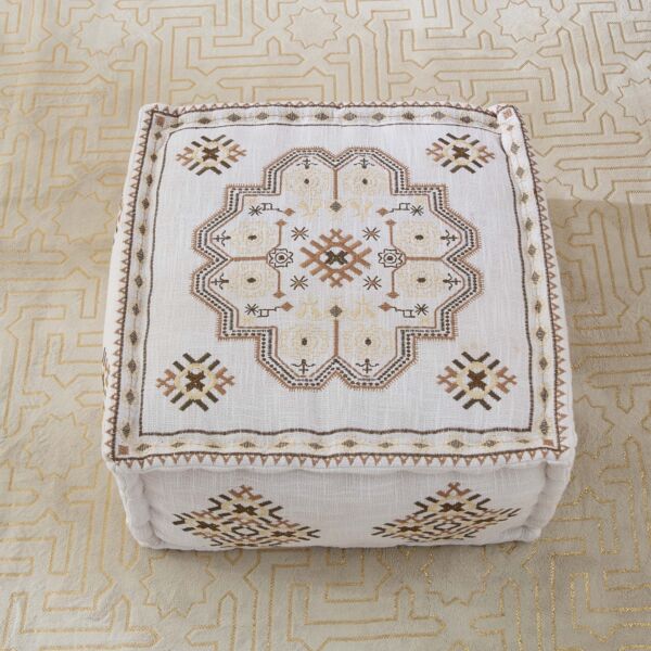 مقعد بف مربع ميداليون مطرز من مهرجان زهرة - 50x50x25سم