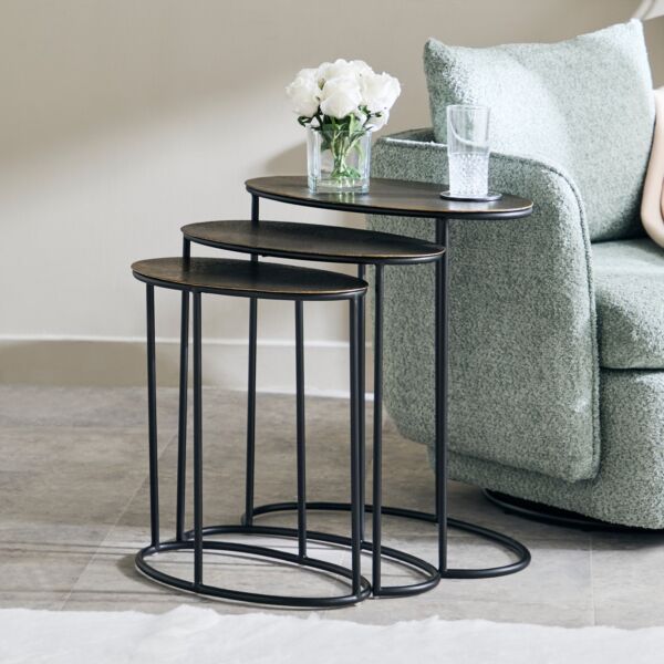 طاولات متداخلة من كلاد - طقم من 3 قطع