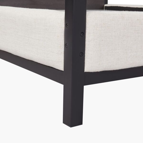 سرير كينج بأعمدة وينشستر من كامبريدج - 180×200 سم