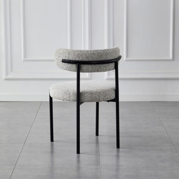 كرسي طاولة طعام نكست ميدتاون