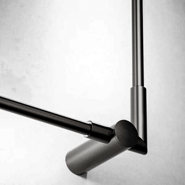 اضاءة جدارية جونيبر مربع - اسود