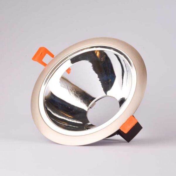 قاعدة سبوت لايت كروم مطفي 13 سم