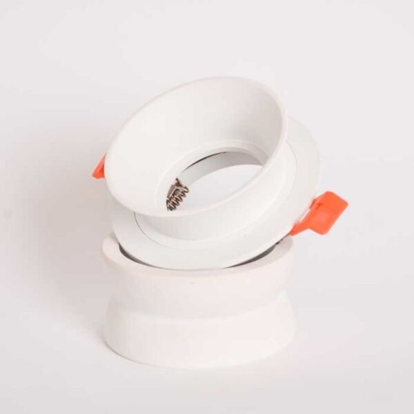 قاعدة سبوت لايت المنيوم أبيض