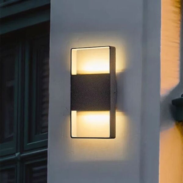 اضاءة جدارية اب داون جاز - اسود