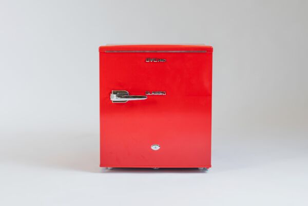 ثلاجة ميني بار جي في سي برو 48 لتر - احمر