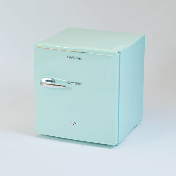 ثلاجة ميني بار جي في سي برو 48 لتر - اخضر فاتح