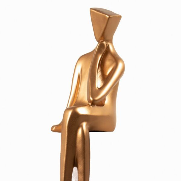 مجسم تفكيري جالس