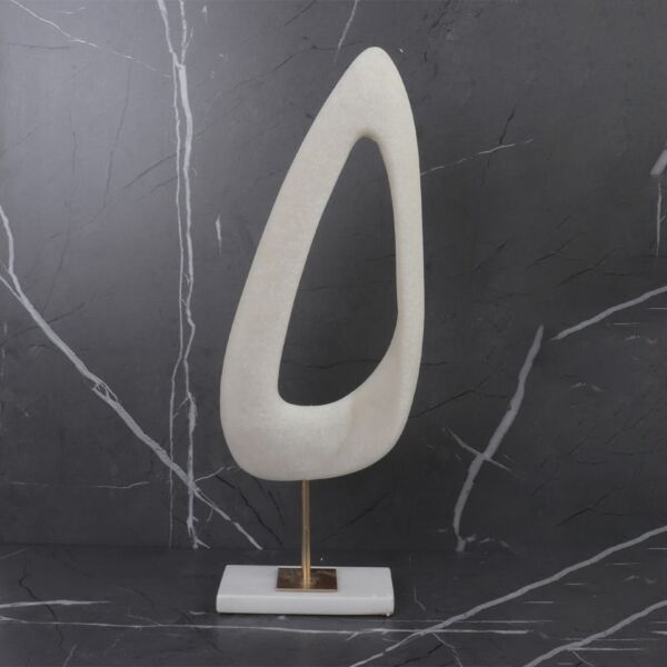 تحفة راتنج بقاعده رخاميه