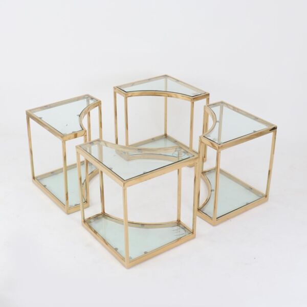 طقم طاولات خدمة ستيل ذهبي بأسطح زجاجية