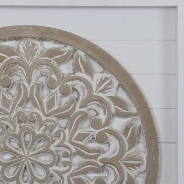 ديكور جداري خشبيي ببرواز أبيض - 48x48 سم