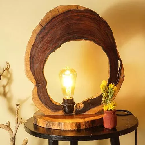 مصباح طاولة برمودا